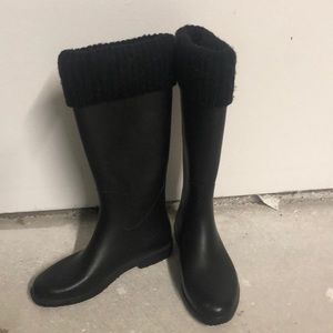 Capelli NY Black Cuffed Rainboots